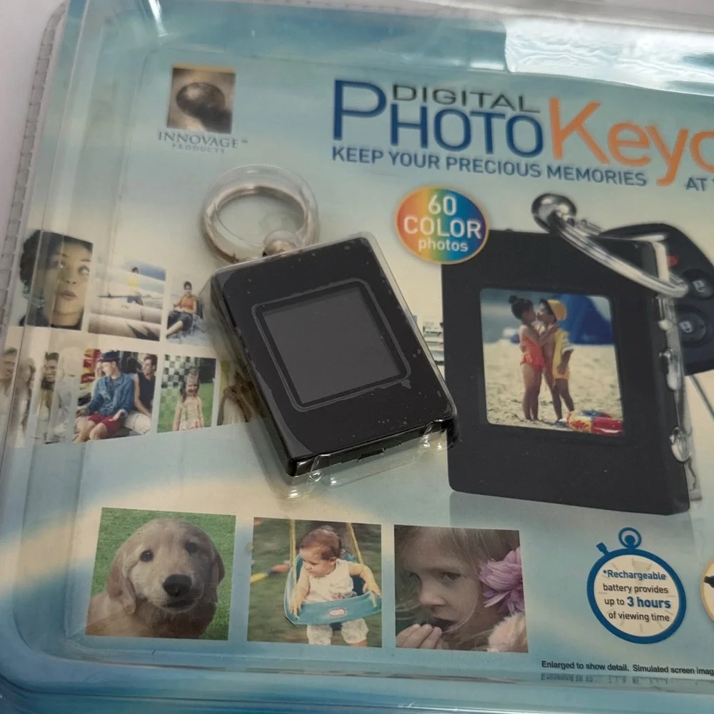 Black Digital Photo Keychain. New.